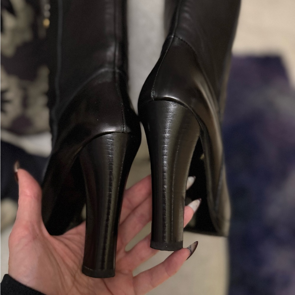 Thomas Wylde Black Leather Snake Embroidered OTK Boots — Size 6.5 - Picture 9 of 16